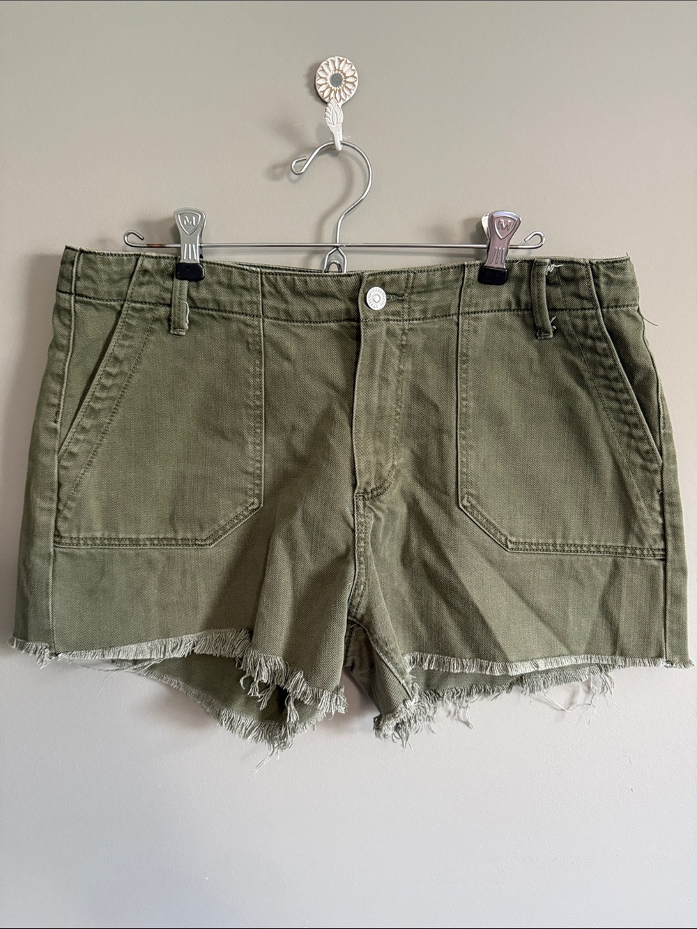 Paige - Olive Green Frayed Hem Women’s Shorts - Size 30